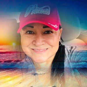 Meet your Posher, Cynthia e.